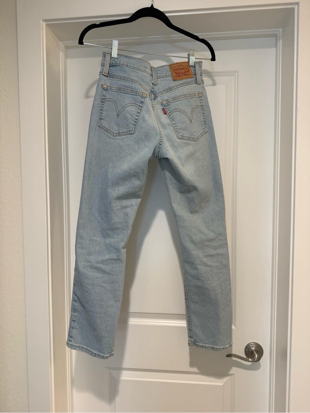 Levi's Light Blue Distressed Straight-Leg Women's Jeans - Picture 4 of 4
